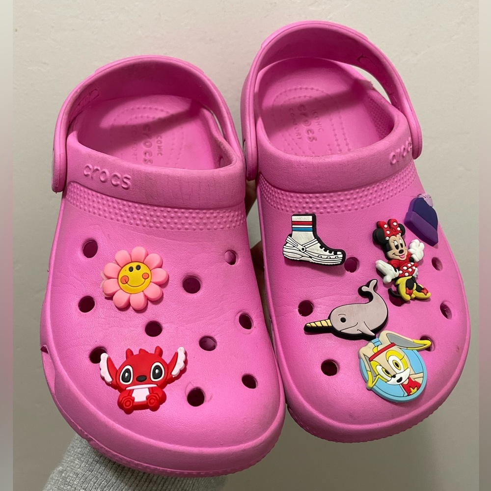 Girl crocs